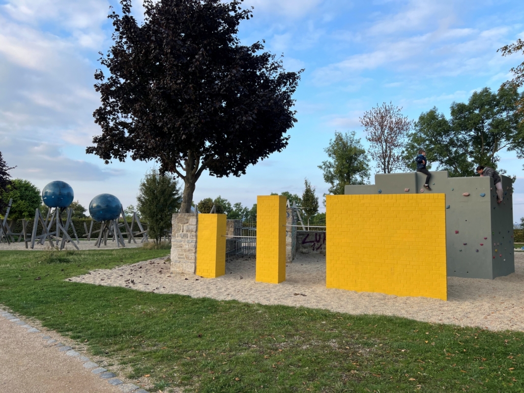 Spielplatz auf der Zitadelle Petersberg in Erfurt - ein tolles Ziel für Familien mit Kindern