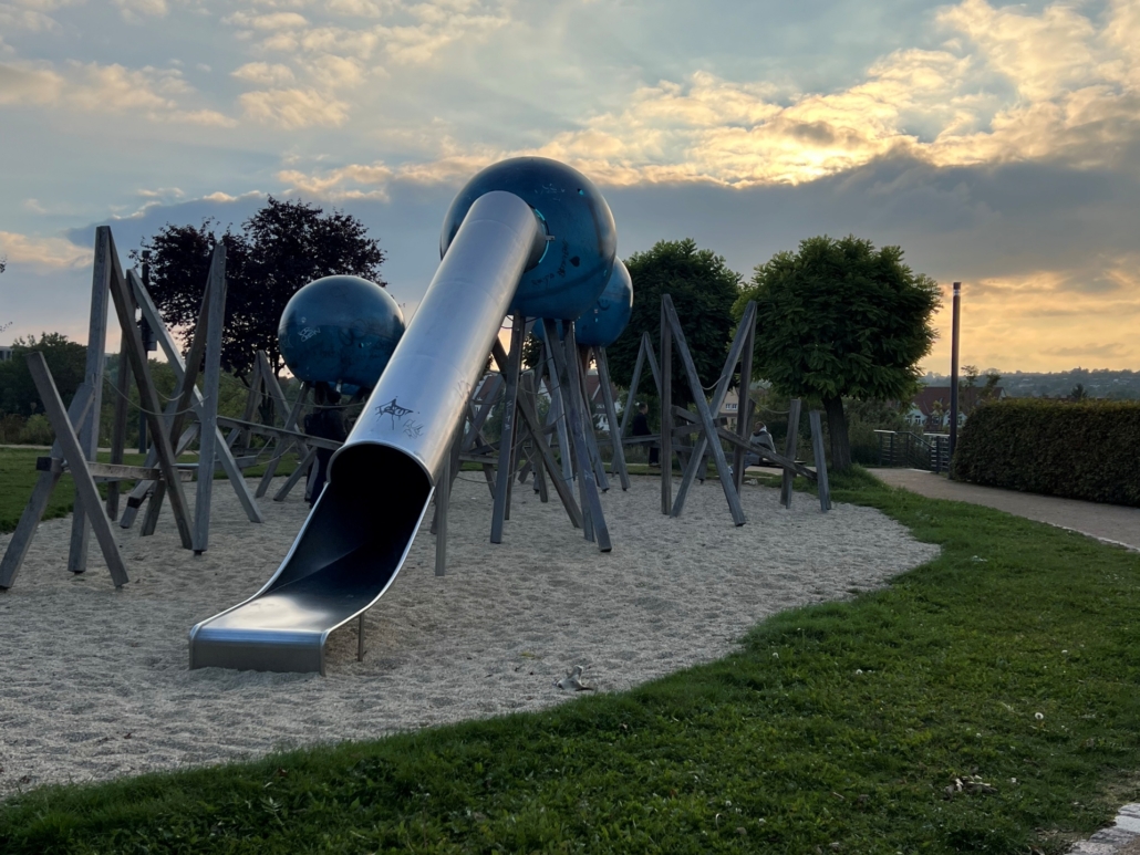 Spielplatz auf der Zitadelle Petersberg in Erfurt - ein tolles Ziel für Familien mit Kindern